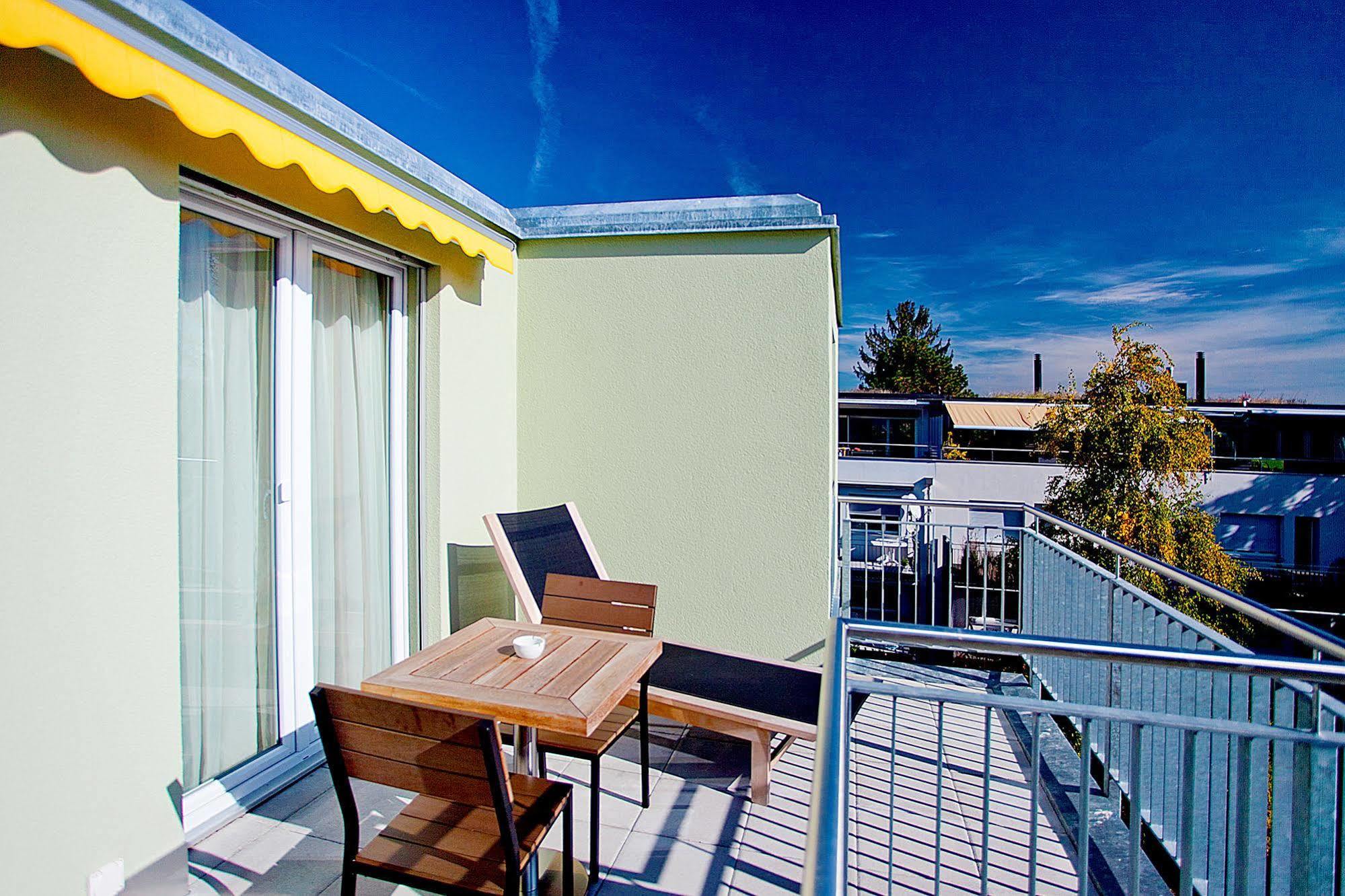Suite Apartments By Livingdowntown Zurich Exterior photo